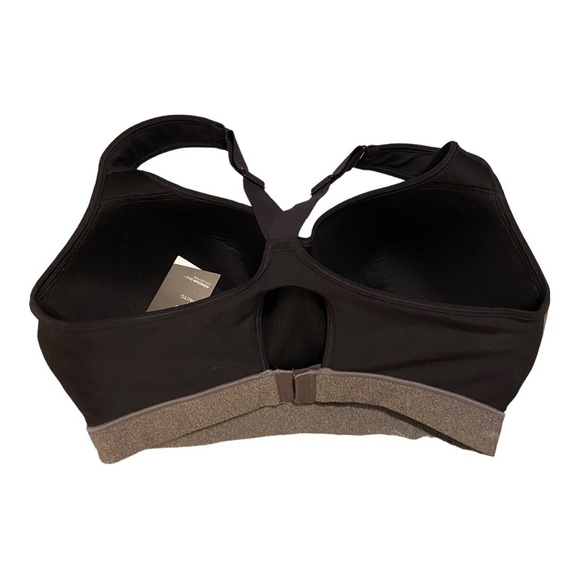 Under Armour Gray and Black Sports Bra - Picture 7 of 11